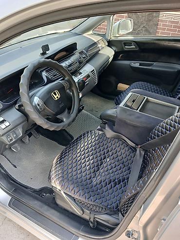 Унаа сатуу: Honda Edix: 2008 г., 2 л, Кол менен иштөөчү, Дизель, Универсал — 5