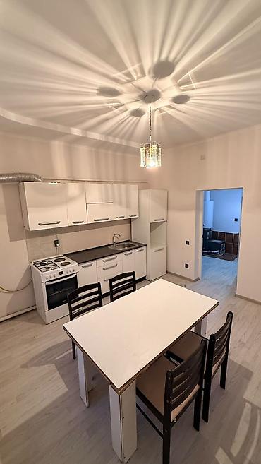 Продажа коттеджей и домов: 🏡 **Продается кирпичный дом в ж/м Ак-Орго, Бишкек** 🛏️ 4 комнаты | 📐 — 10