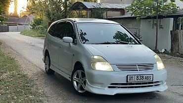 suzuki 400: Honda Stream: 2002 г., 1.7 л, Автомат, Бензин, Универсал — 2
