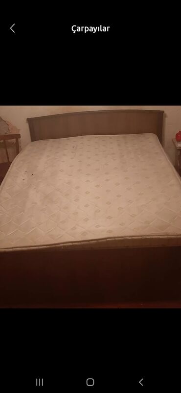 Çarpayılar: İkinəfərlik çarpayı, Bazasız, Matras ilə, Siyirməsiz, Azərbaycan