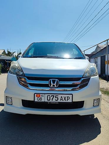 step: Honda Stepwgn: 2008 г., 2 л, Автомат, Бензин, Минивэн — 2