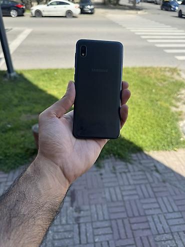 ses guc: Samsung A10e, 32 GB, rəng - Qara — 1
