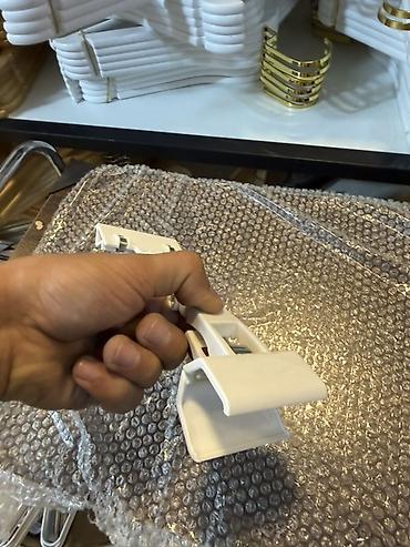 Reklam lövhələri: Mağaza və marketlər üçün reklam/qiymət lövhəsi tutacağı. Plastik — 2