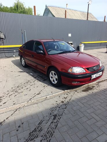 kia автомобиль: Toyota Avensis: 2002 г., 0.2 л, Автомат, Бензин, Хэтчбэк