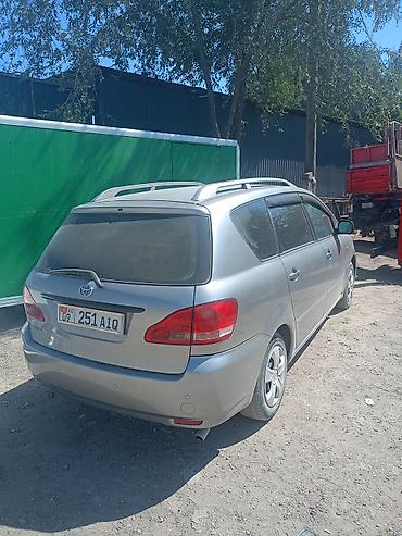 voxy noah: Toyota Avensis Verso: 2003 г., 2 л, Автомат, Бензин, Минивэн — 3