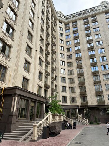 1 комвартирахрущевка продается: 1 комната, 47 м², Элитка, 11 этаж, Евроремонт