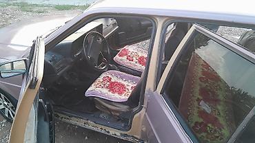 pass: Volkswagen Passat: 1982 г., 1.6 л, Механика, Бензин, Седан — 8