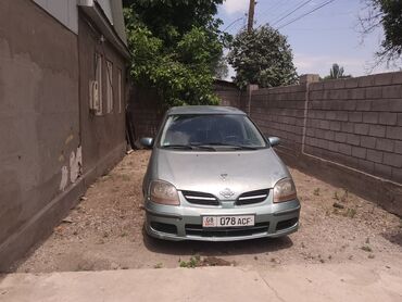 машина в кредит без первоначального взноса бишкек: Минивэн Nissan Almera Tino в светло-зеленом цвете. Модель имеет