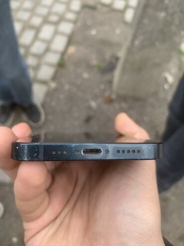 Apple iPhone: IPhone 13, 128 GB, Qara, Face ID — 7