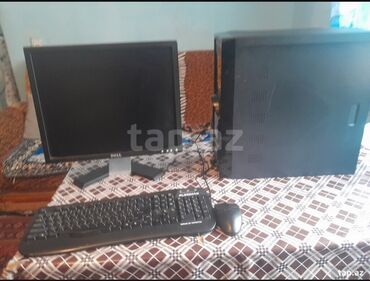 Kompüter ehtiyyat hissələri: Masaüstü kompüter komplekti Tərkib: - Sistem bloku (ATX korpus, ön