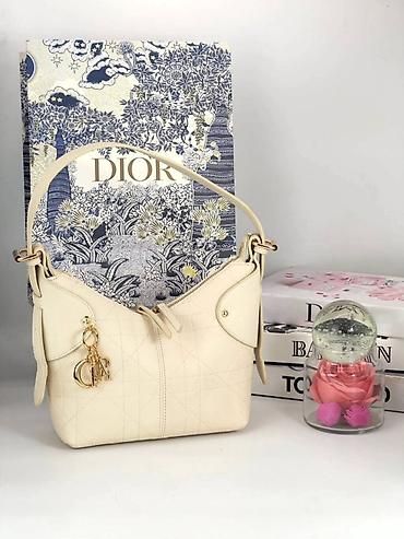 Torbe: Tašne 
pk — 2