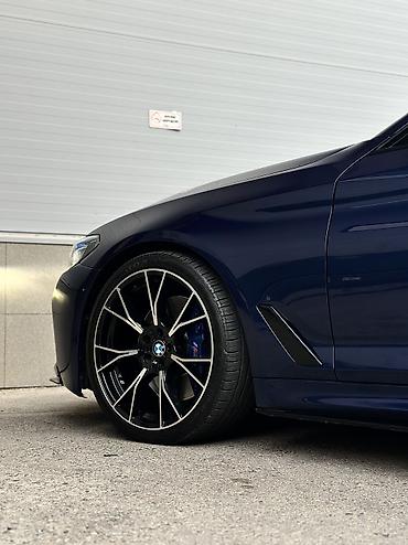 BMW: BMW 5 series: 2018 г., 4.4 л, Автомат, Бензин, Седан — 12