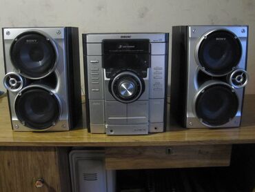 Динамики и колонки: ПРОДАМ музыкальный центр SONY mod. HCD - RG 270 в отличном