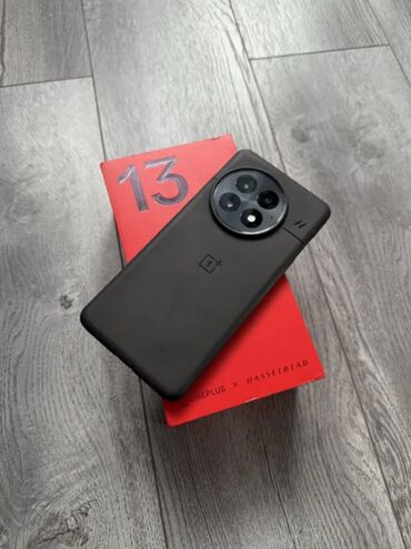 бусик на продажу: OnePlus 13