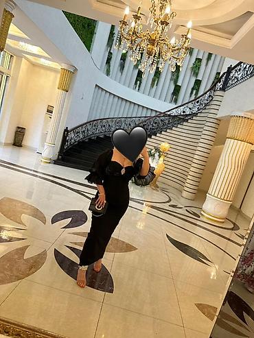 Her biri ikinci eldir 1.2 defe geyinilib razmer gelmediyi ucun satilir lalafo.az -da Her biri ikinci eldir 1.2 defe geyinilib razmer gelmediyi ucun satilir