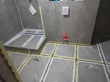 Монтаж и замена сантехники: Современное пространство общественного туалета, разработанное с учетом — 19