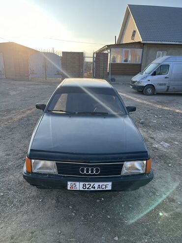 авто реф: Audi 100: 1986 г., 1.8 л, Механика, Бензин, Седан