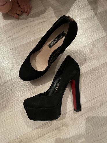 женская обувь размер 36 37: Туфли 36, цвет - Черный