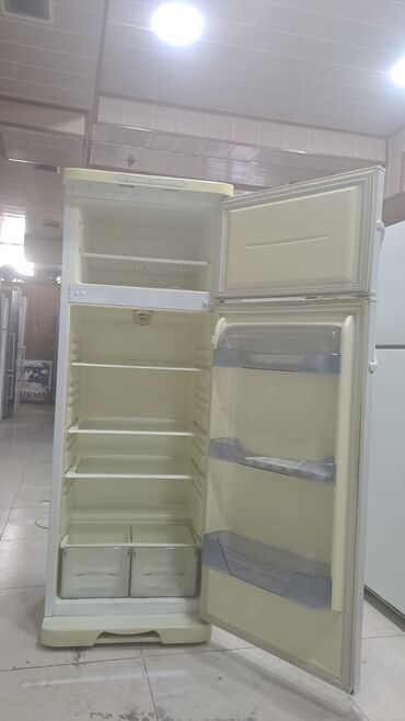 Soyuducular: Problemsizdir zəmanətlə satılır çeşidlerimiz çoxdur Qaraqarayevde 32