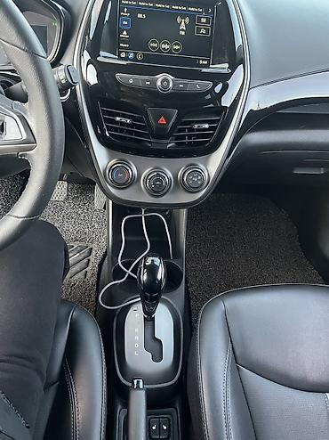 Chevrolet: Chevrolet Spark: 2021 г., 1 л, Вариатор, Бензин, Хэтчбэк — 11