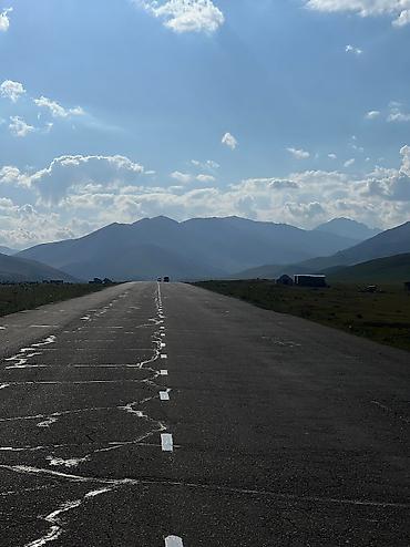 Другие услуги: Разметка-любой сложности 
Дороги 
Парковки 
И тд — 4