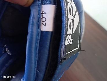 İdman və istirahət: Orijinal Adidas uşaq boks əlcəkləri satılır. Ölçüsü 4 oz (4-6 yaş — 4