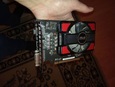 komputer ekranı: Videokart Asus Radeon RX 550, 4 GB, İşlənmiş