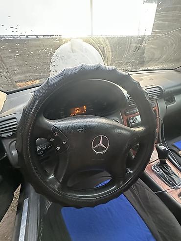 s 221: Mercedes-Benz C-Class: 2003 г., 2 л, Автомат, Бензин, Седан — 4