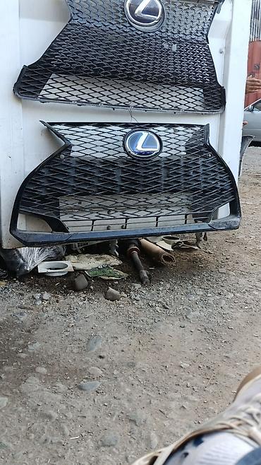 Решётка радиатора Lexus (фирменный «веретено») - Оригинальный внешний