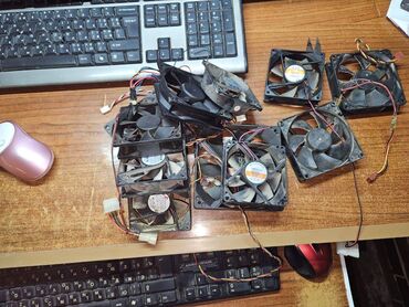 Sərt disklər (HDD): PERSONAL KOMPYUTER UCUN KULLERLER SATILIR TOPDN 11 EDEDIR 20 azn