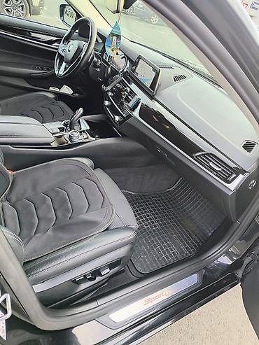 BMW: BMW G31 525d2019g,auto u odličnom stanju,redovno servisiran u na lalafo.rs — 2 BMW: BMW G31 525d2019g,auto u odličnom stanju,redovno servisiran u — 2