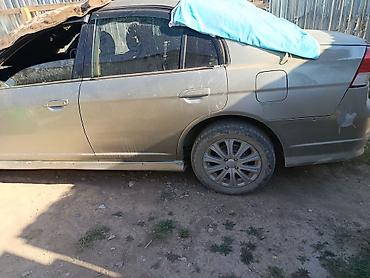 машина на рассрочка: Honda Civic: 2004 г., Седан — 5