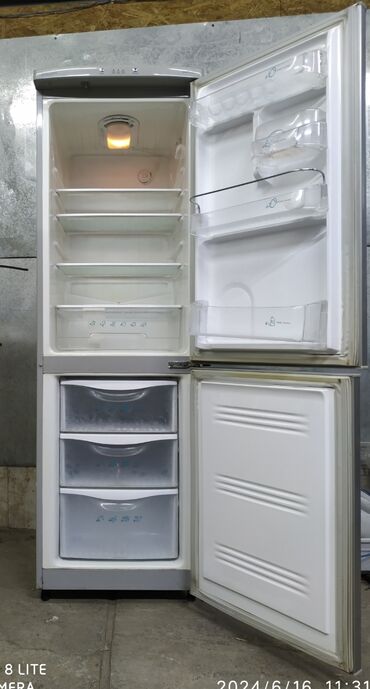 быу холодильник: Муздаткыч Samsung, Колдонулган, Эки камералуу, De frost (тамчы), 55 * 174 * 55