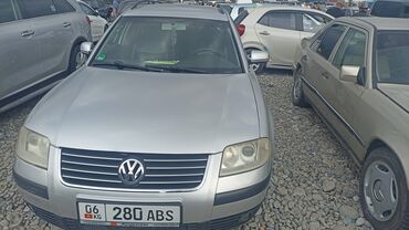 Volkswagen: Volkswagen Passat: 2002 г., 2 л, Механика, Бензин, Универсал