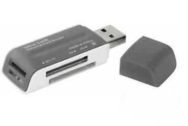 Druga oprema za računare i laptopove: USB čitač memorijskih kartica Ultra Swift – univerzalni all‑in‑one — 8