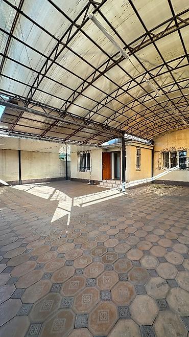 Продажа коттеджей и домов: Дом | Восток 5| 4 СОТОК | Район - Восток 5 Кол. комнат - 5 Площадь - — 5
