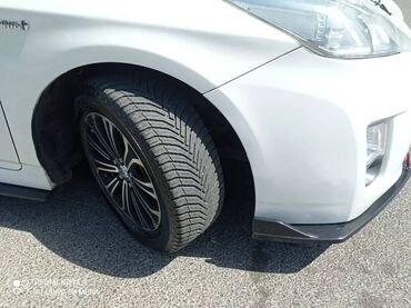 Toyota: Toyota Prius: 1.8 l | 2011 il Hetçbek — 3