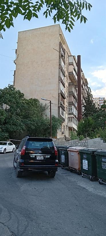 Mənzillər: Bakı, Yasamal, 4 otaqlı, Köhnə tikili, m. Elmlər Akademiyası, 90 kv. m — 2