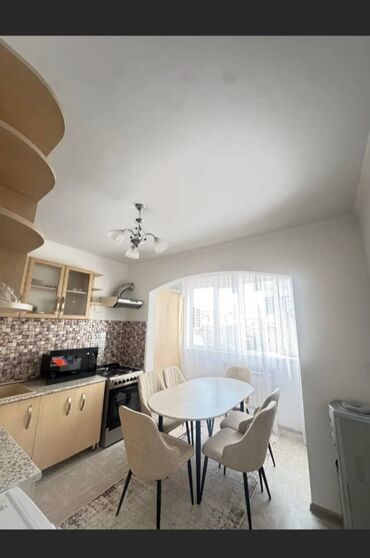 Продажа квартир: 2 комнаты, 68 м², 106 серия улучшенная, 3 этаж, Евроремонт