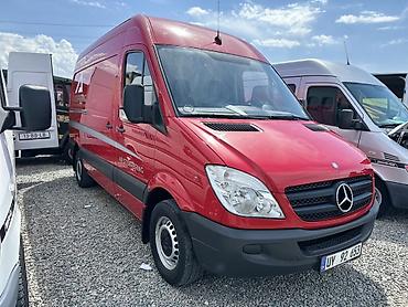 210 cdi: Легкий грузовик, Mercedes-Benz, Стандарт, 2 т, Б/у — 2
