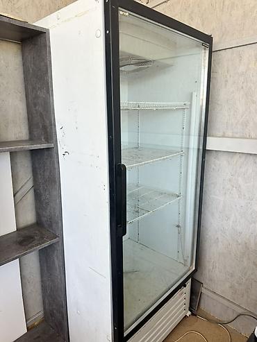 Холодильное оборудование: Для напитков, Для молочных продуктов, Для мяса, мясных изделий, Италия, Б/у — 3