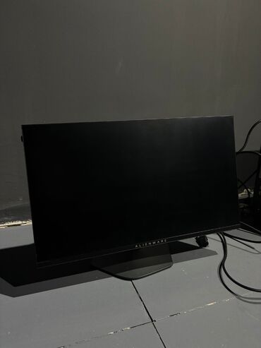 game komputer: İ7 11700k Z590 Rtx 3070 16 gb 4000 mhz ram 240gb m.2 ssd Blok p 600