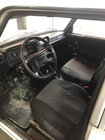 ВАЗ (ЛАДА): ВАЗ (ЛАДА) 2107: 2011 г., 1.6 л, Механика, Бензин, Седан — 10