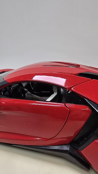 gravity ball: Коллекционная модель суперкара Lykan Hypersport (масштаб — 10