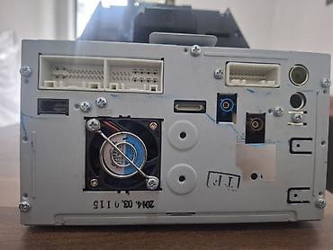 phone 5s: Avtomobil üçün orijinal multimedia/naviqasiya başlıq bloku (built‑in — 3