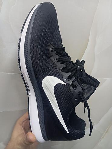 qacış ayaqqabı: Nike-ın ən rahat və dözümlü modellərindən biridir (Pegasus seriyası) — 2