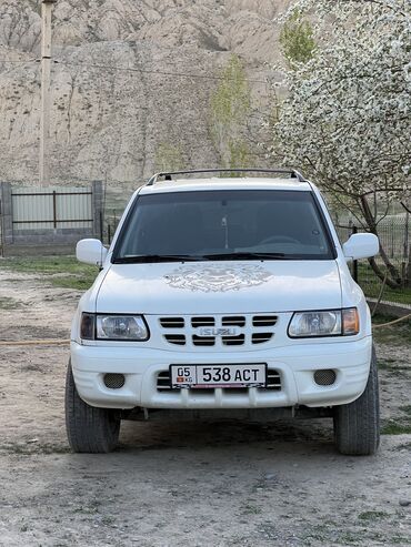 Isuzu: Isuzu Rodeo: 2001 г., 3.2 л, Автомат, Бензин, Внедорожник