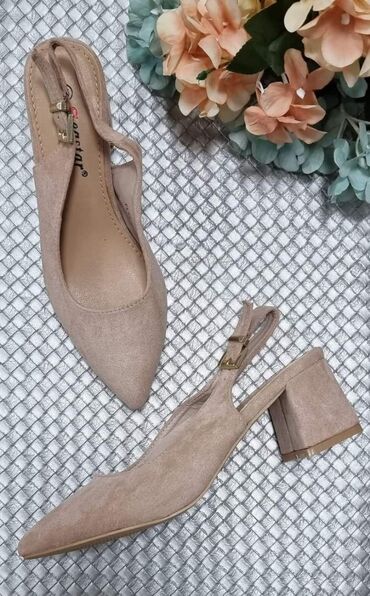 Sandale: 36-41 1700 — 2