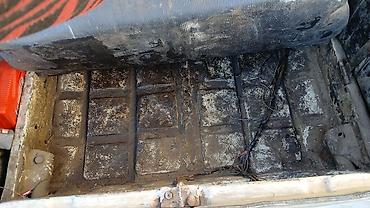 VAZ (LADA): VAZ 2107, ağ rəng, sedan, 4 qapı. Azərbaycan nömrə nişanı: 20-EZ-817 — 8