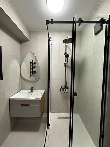 Продажа квартир: 2 комнаты, 65 м², Элитка, 5 этаж, Евроремонт at lalafo.kg — 10 Продажа квартир: 2 комнаты, 65 м², Элитка, 5 этаж, Евроремонт — 10